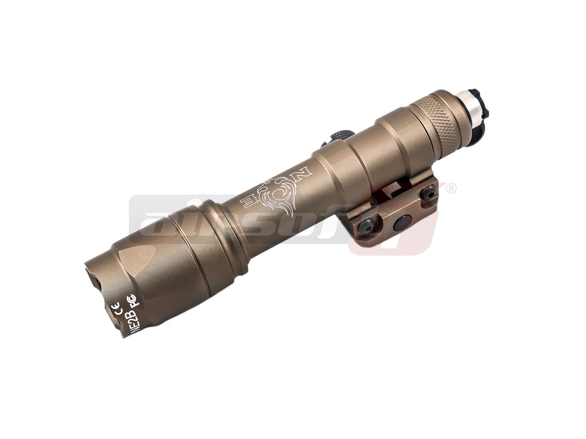 Night Evolution lanterna tactica M600C Dark Earth 3