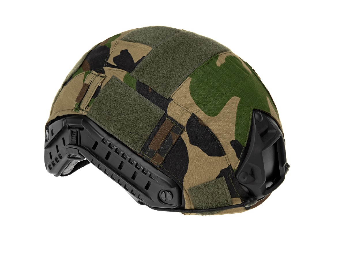 Invader Gear husa pentru casca FAST Woodland 2