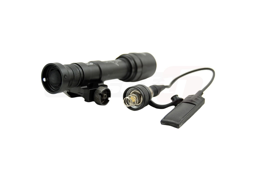Night Evolution lanterna tactica M600U