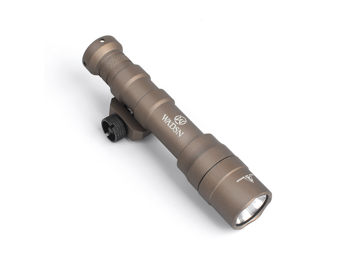 WADSN lanterna tactica M600DF Dark Earth 4