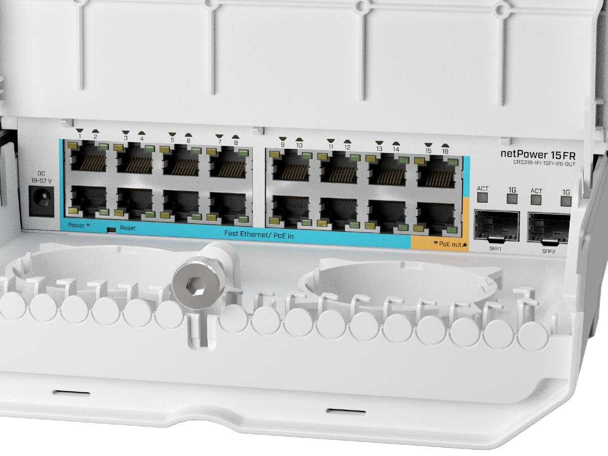 Smart Switch outdoor 16 x 10/100Mbps (15 PoE inversate), 2 x SFP