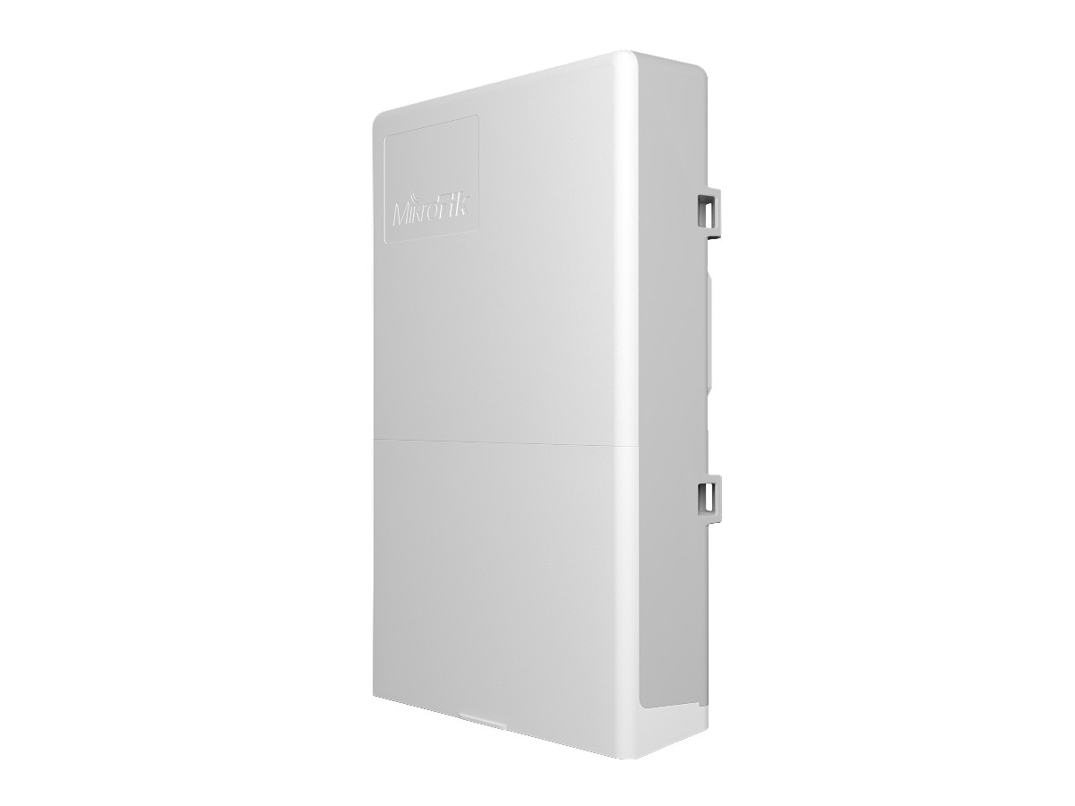 Smart Switch outdoor, 8 x Gigabit (7 PoE in), 2 x SFP+ 10Gbps 2